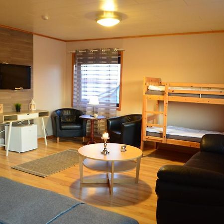 River Motel - Selfservice Check In - Book A Room, Make Payment, Get Pincode To The Room Haparanda Kültér fotó